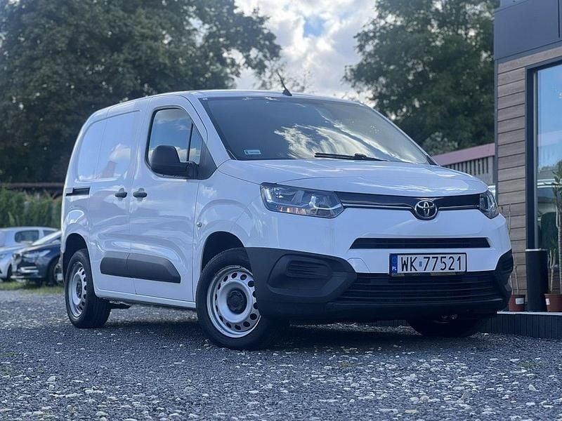 Biały (metalik) Używany 2021 Toyota Proace City Van | 33 900 zł (Super Cena) - Obraz 1/4