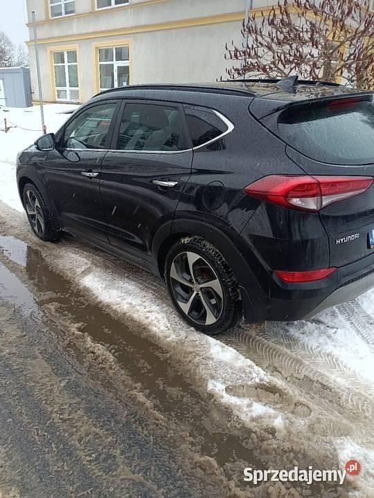 Używany Hyundai Tucson 2016 Czarny SUV
