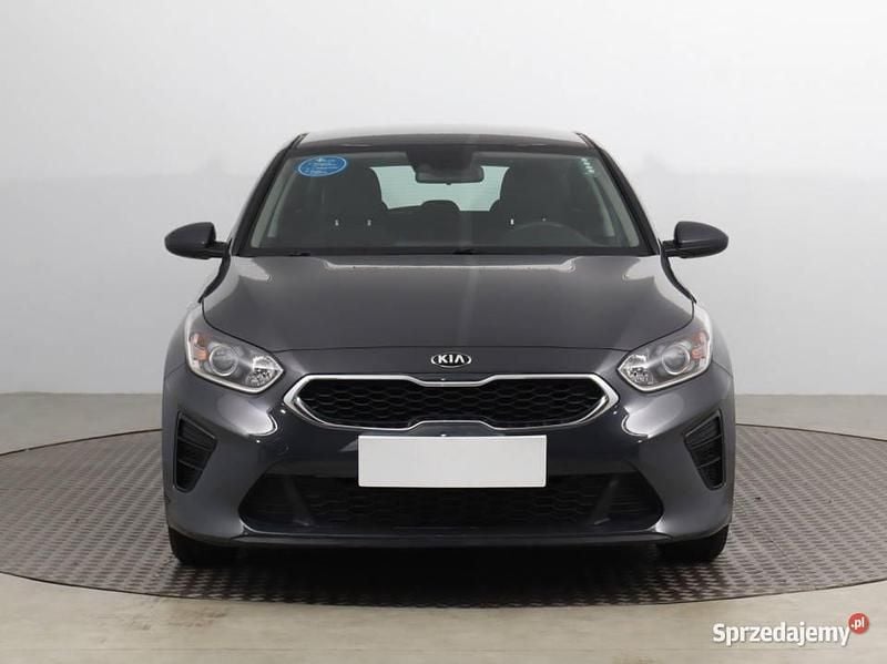 Szary Używany 2021 Kia Ceed Hatchback | 45 999 zł (Dobra cena) - Obraz 1/4