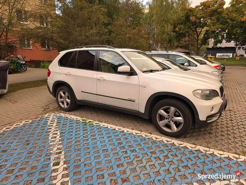 Biały Używany 2010 BMW X5 SUV | 49 900 zł (Uczciwa cena) - Obraz 1/2