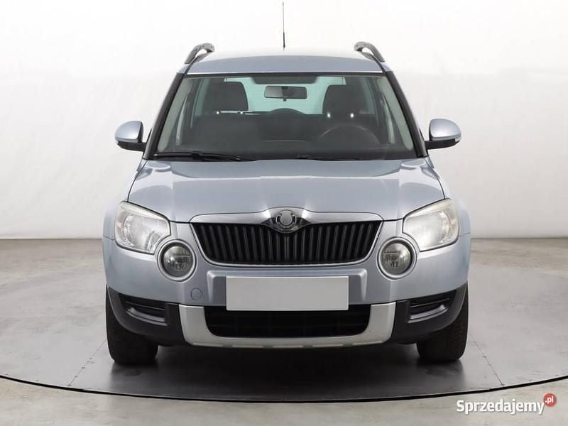 Używany Skoda Yeti 2009 Srebrny SUV