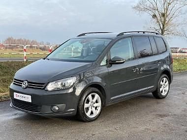 Używany VW Touran 140 KM (102 kW) 2015 Inny kolor Minivan
