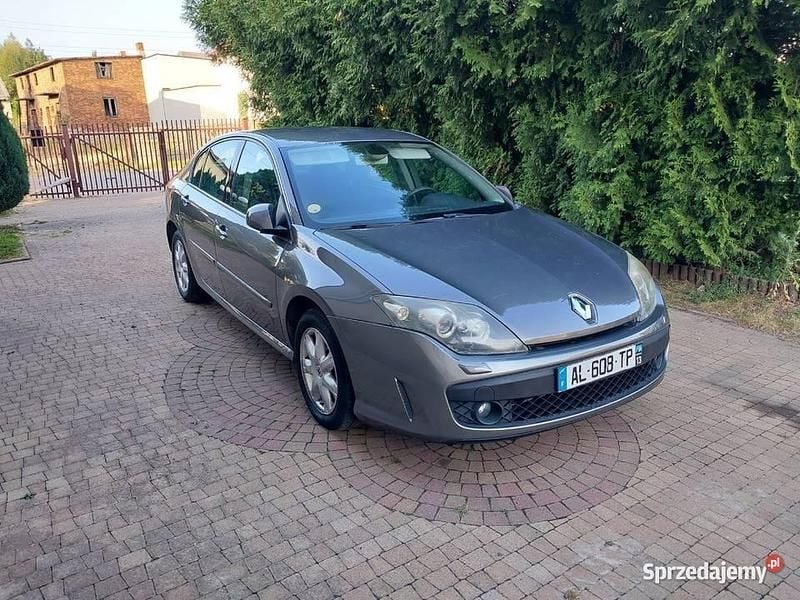 Używany Renault Laguna III 110 KM (80 kW) 2010 Szary Hatchback