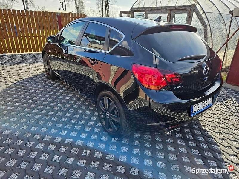 Używany Opel Astra Cosmo 2010