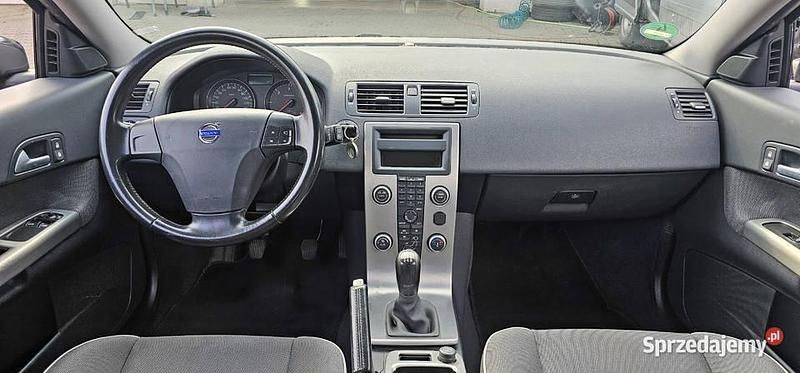 Szary Używany 2009 Volvo C30 Hatchback | 12 000 zł (Dobra cena) - Obraz 1/4