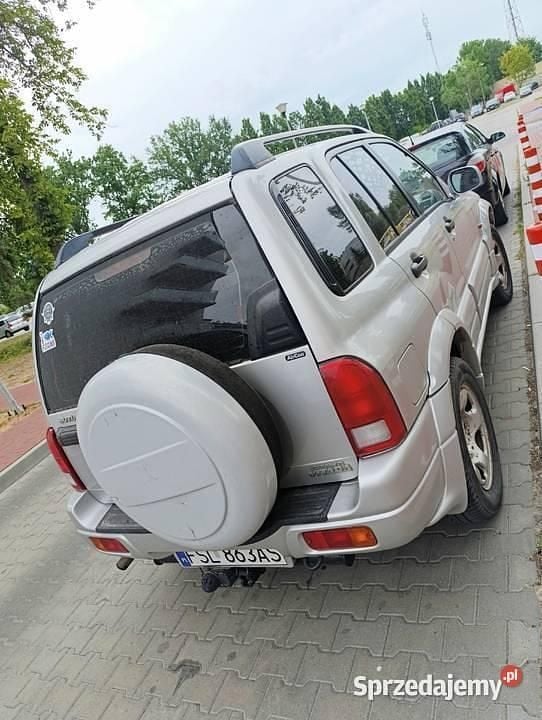 Srebrny Używany 2004 Suzuki Grand Vitara SUV | 18 990 zł - Obraz 1/4