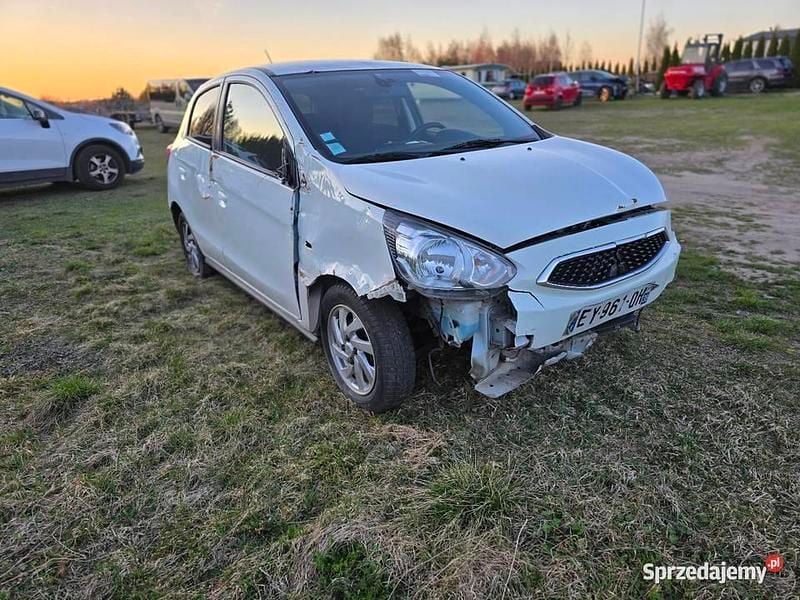 Używany Mitsubishi Space Star 80 KM (58 kW) 2018 Biały Hatchback