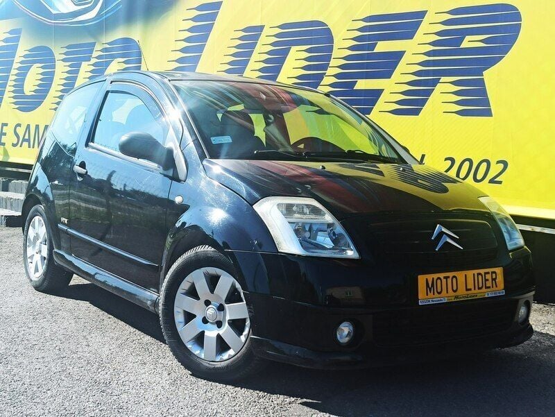 Czarny Używany 2003 Citroën C2 VTR Sport Hatchback | 6500 zł (Uczciwa cena) - Obraz 1/4