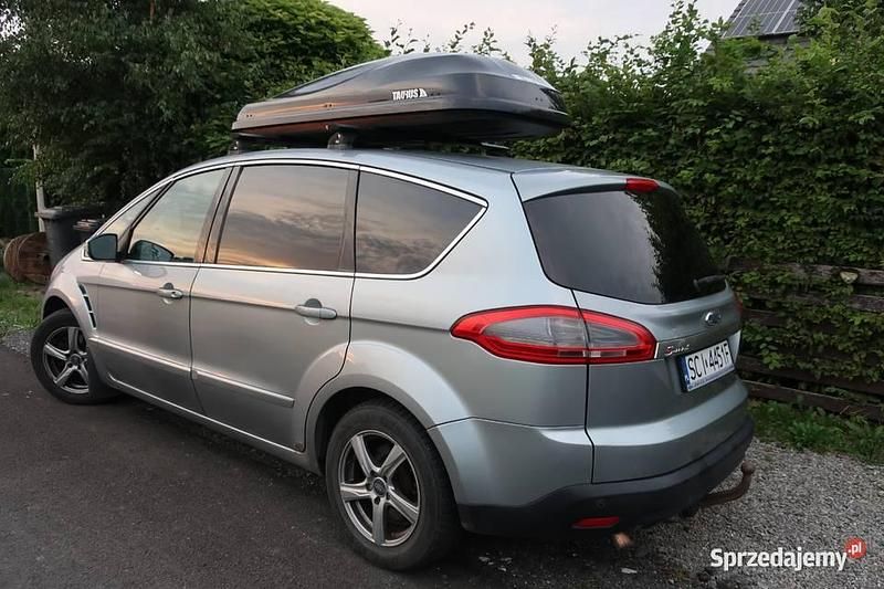 Srebrny Używany 2010 Ford S-MAX S Minivan | 18 000 zł (Uczciwa cena) - Obraz 1/4