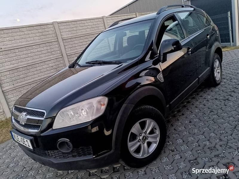 Używany Chevrolet Captiva LT 136 KM (100 kW) 2008 Czarny SUV