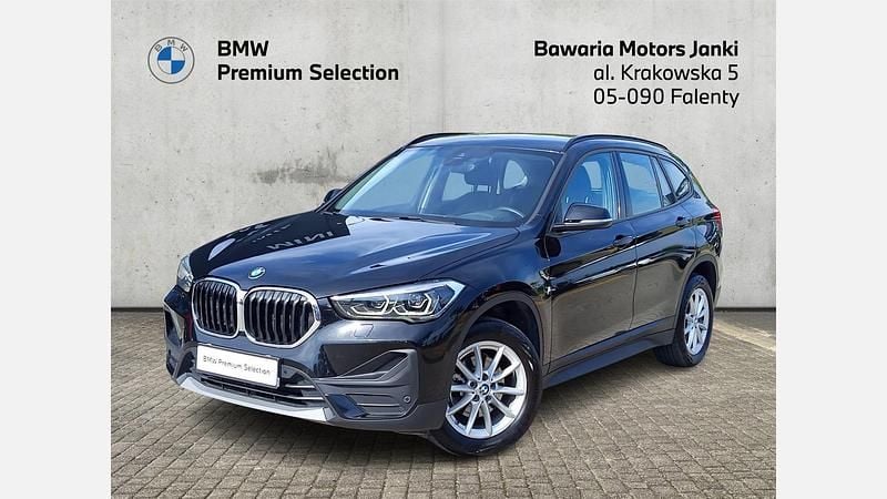Czarny Używany 2021 BMW X1 Advantage SUV | 79 900 zł (Super Cena) - Obraz 1/3