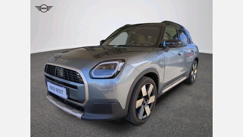 Smokey green metalizowany Używany 2024 Mini Countryman SUV | 194 900 zł - Obraz 1/4