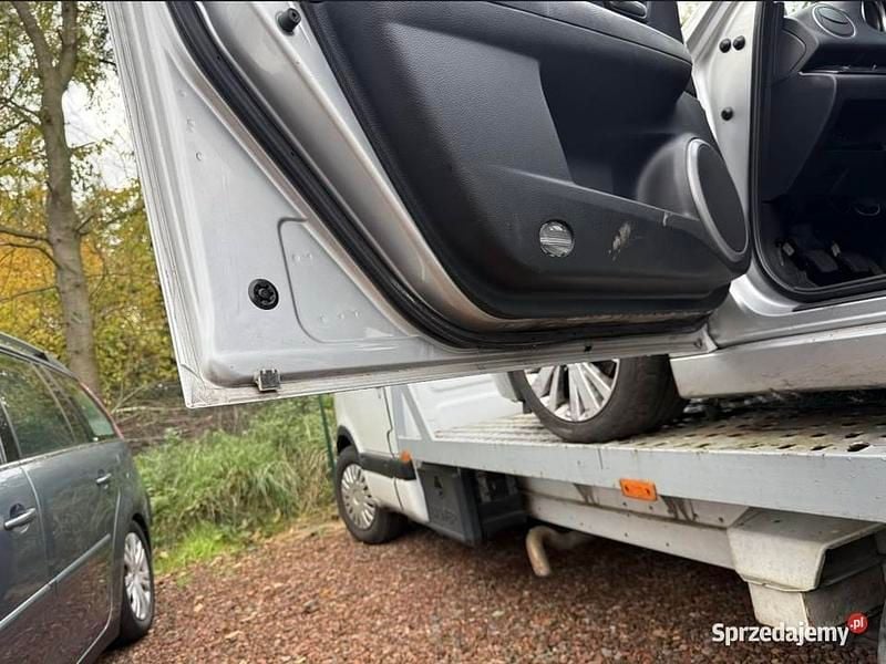 Srebrny Używany 2008 Mazda 6 Sedan/Limuzyna | 3800 zł - Obraz 1/4