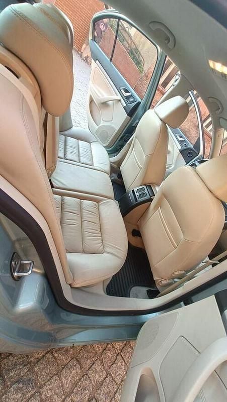 Używany Skoda Octavia 105 KM (77 kW) 2010 Niebieski Hatchback