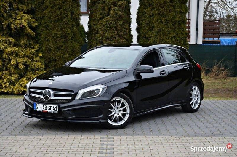 Czarny (metalik) Używany 2015 Mercedes A180 AMG Hatchback | 47 900 zł (Uczciwa cena) - Obraz 1/4