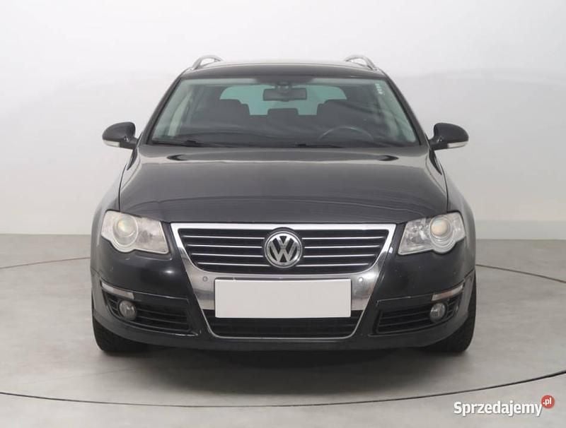 Czarny Używany 2008 VW Passat Kombi | 14 999 zł (Uczciwa cena) - Obraz 1/4