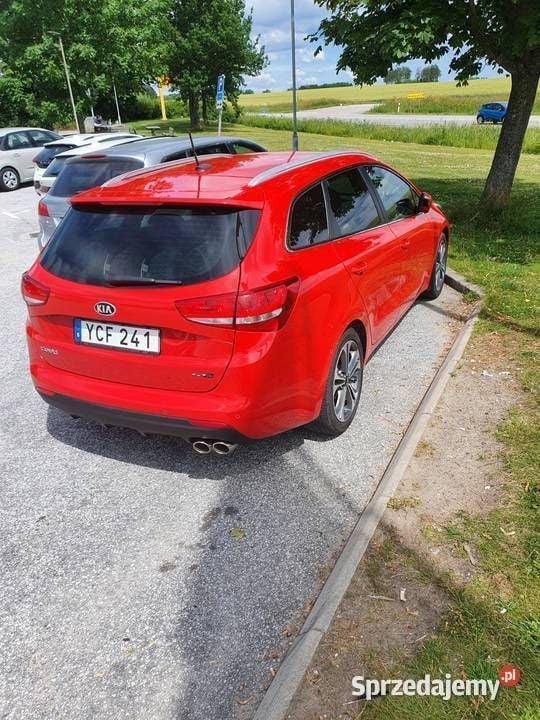 Używany Kia Ceed GT GT-Line 2016 Czerwony Sedan/Limuzyna