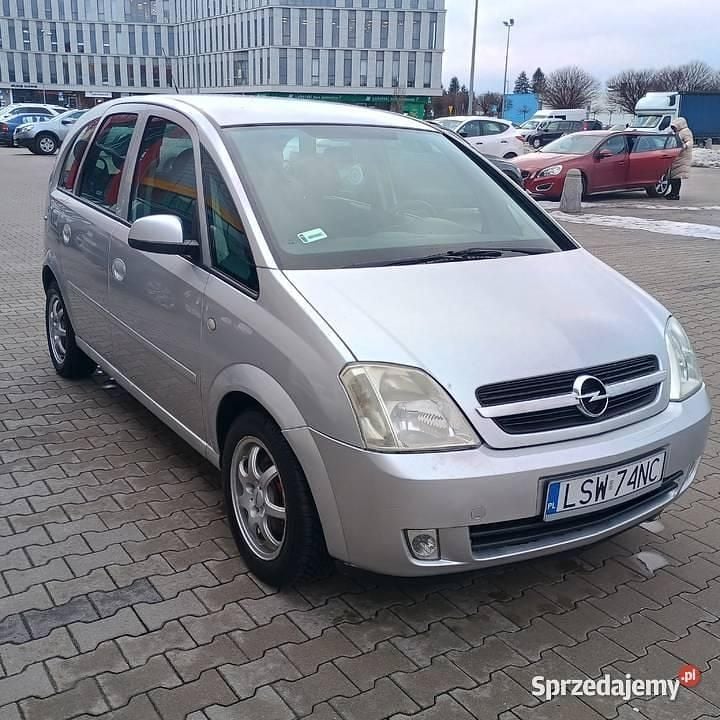 Używany Opel Meriva 2005 Srebrny Minivan
