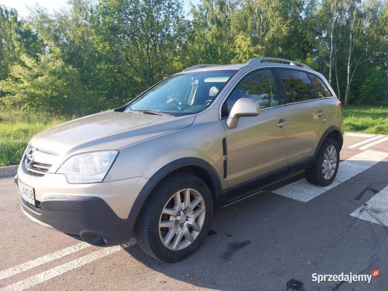 Złoty Używany 2009 Opel Antara SUV | 24 000 zł (Dość drogi) - Obraz 1/4