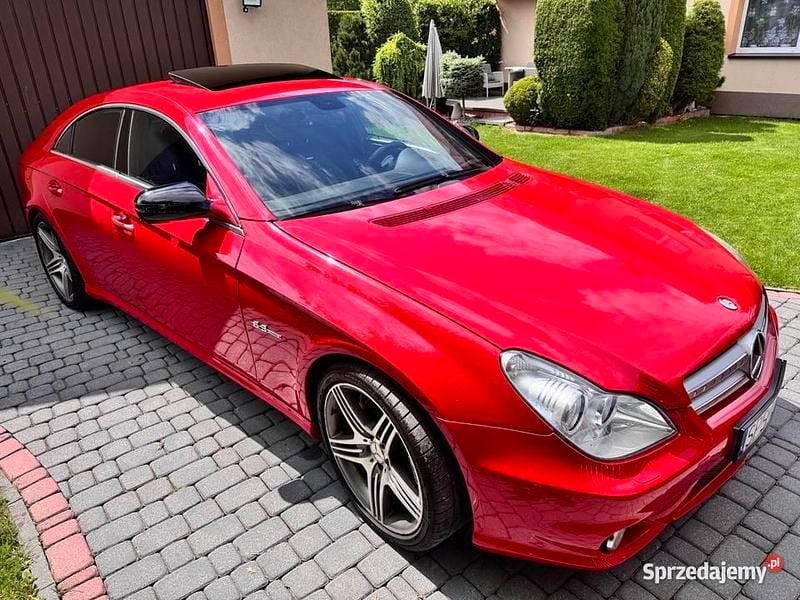 Czerwony Używany 2009 Mercedes CLS63 AMG AMG Sedan/Limuzyna | 71 200 zł - Obraz 1/4