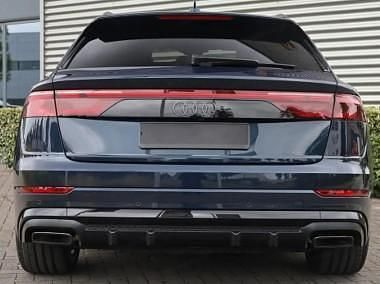 Niebieski Nowe 2025 Audi Q8 Ambiente SUV | 400 300 zł - Obraz 1/4