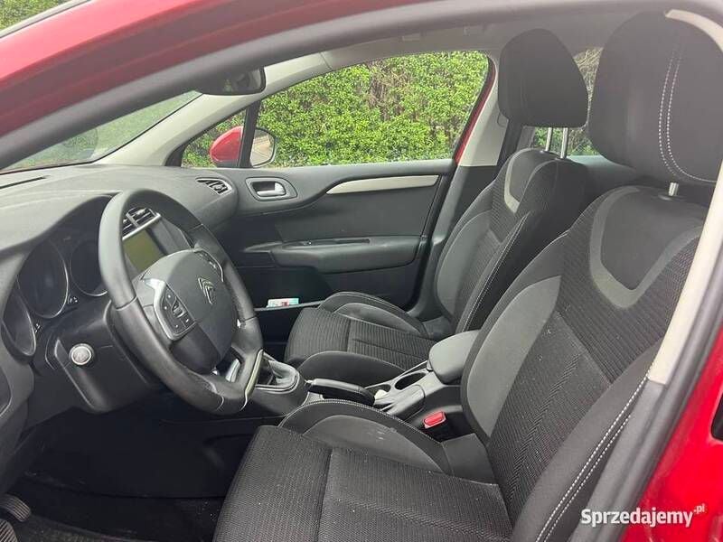 Czerwony Używany 2018 Citroën C4 Hatchback | 27 900 zł - Obraz 1/4