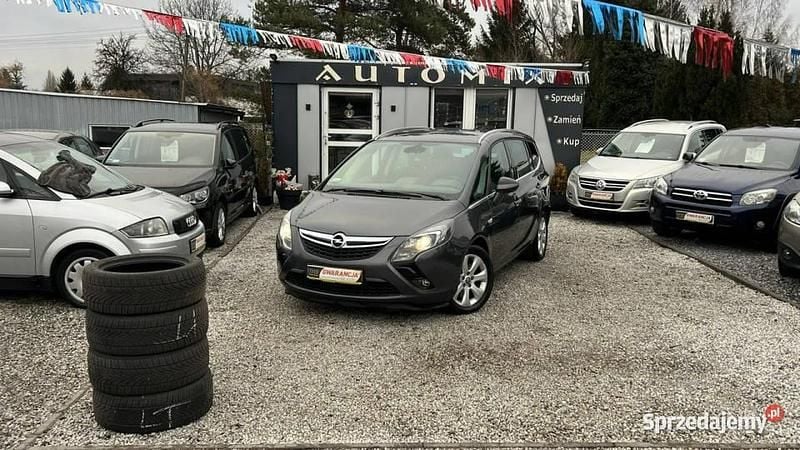 Grafitowy Używany 2012 Opel Zafira Minivan | 35 900 zł (Drogi) - Obraz 1/2