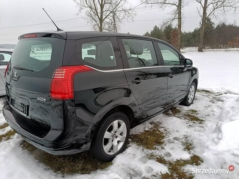 Używany Peugeot 5008 2015 Czarny Minivan