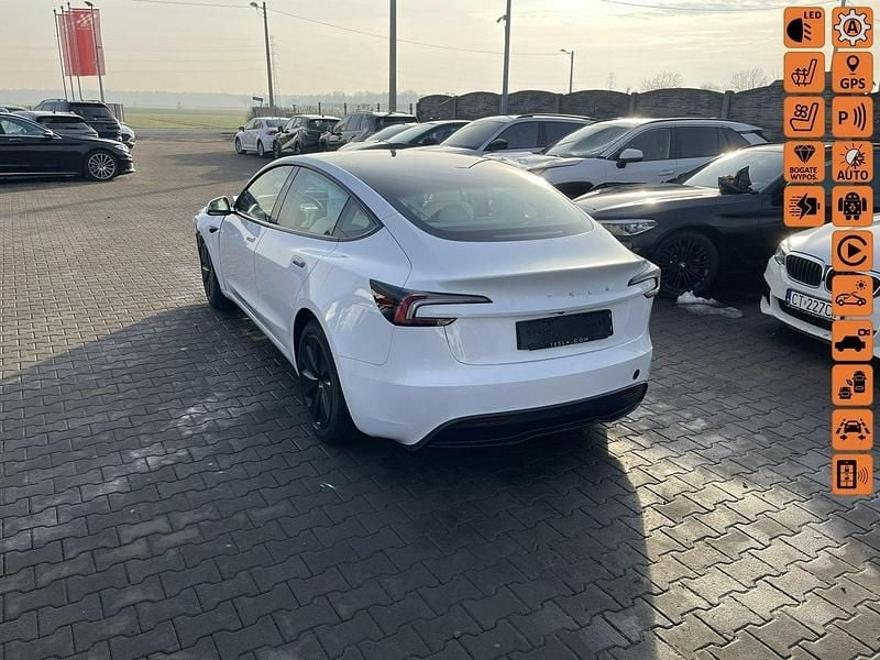 Biały Używany 2024 Tesla Model 3 Sedan/Limuzyna | 79 900 zł - Obraz 1/4