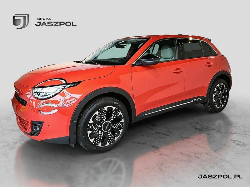 Nowe Fiat 600 110 KM (80 kW) 2025 Pomarańczowy (metalik) Hatchback