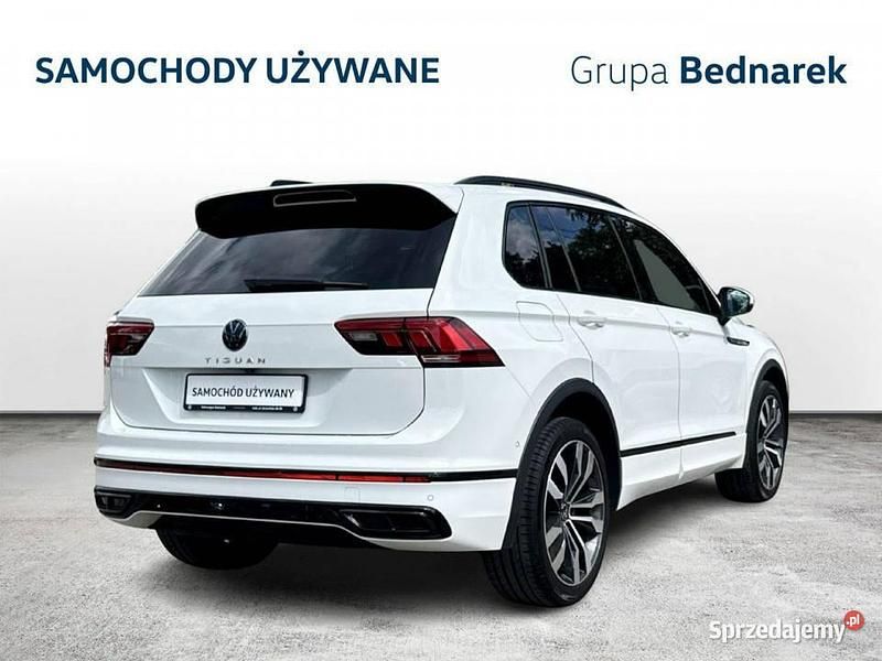 Używany VW Tiguan R-line 150 KM (110 kW) 2023 Biały SUV