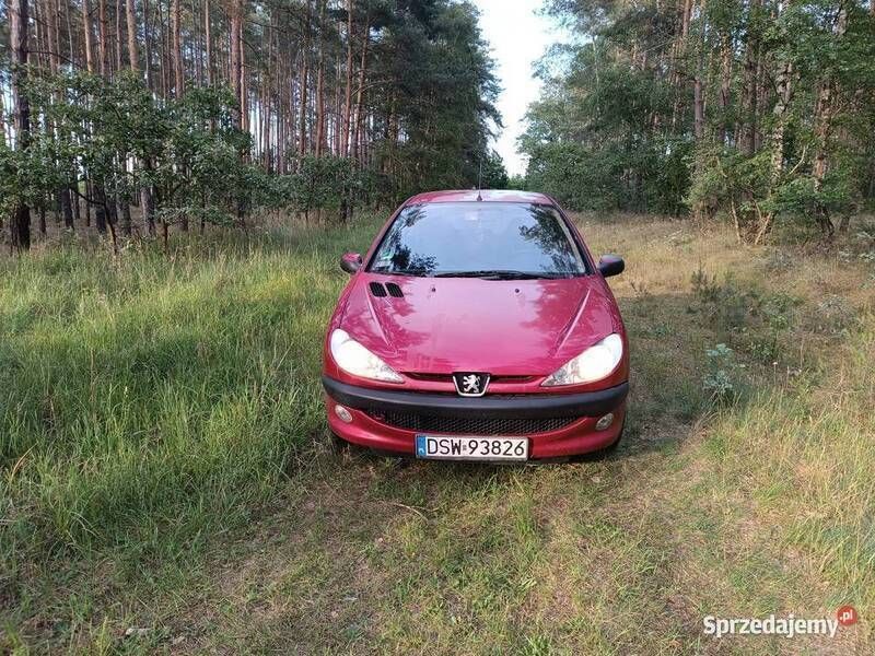 Używany Peugeot 206 2003 Czerwony Hatchback