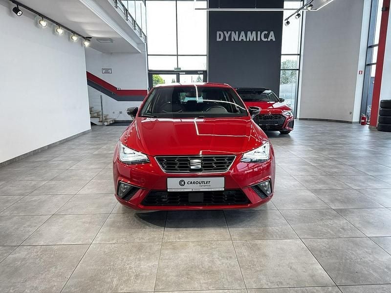 Czerwony Używany 2024 Seat Ibiza FR Hatchback | 92 900 zł - Obraz 1/2