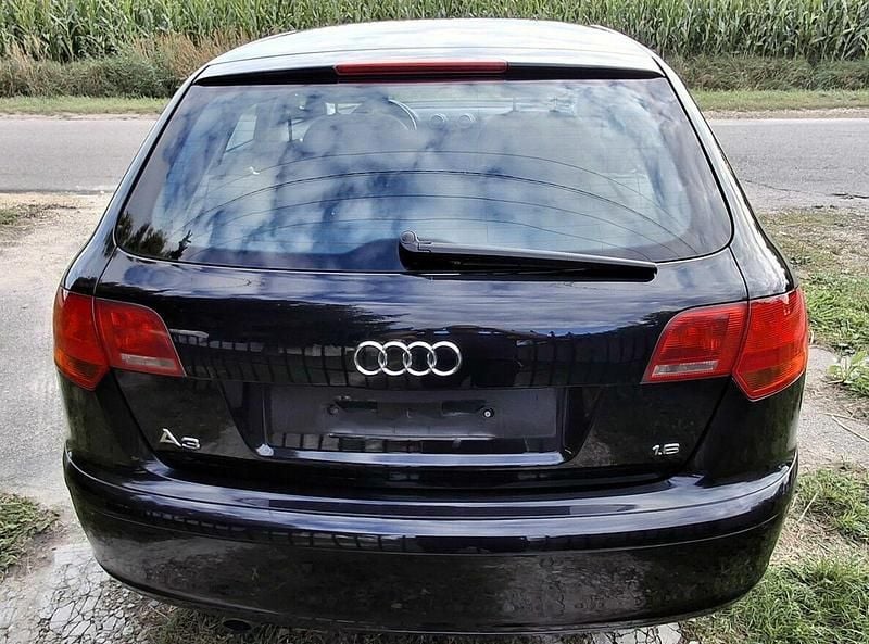Używany Audi A3 Sportback Comfort 116 KM (85 kW) 2007 Czarny Hatchback
