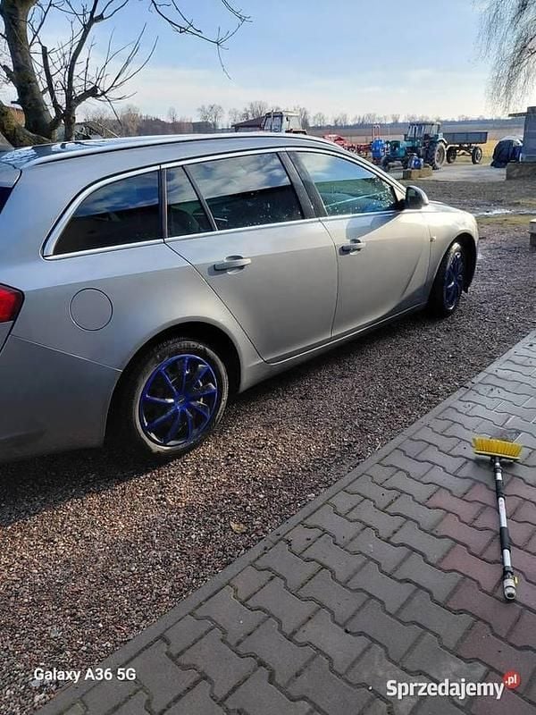 Używany 2010 Opel Insignia Kombi | 10 999 zł (Super Cena) - Obraz 1/4