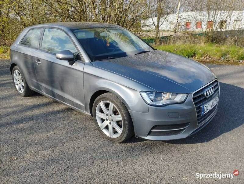 Używany Audi A3 150 KM (110 kW) 2013 Szary Hatchback