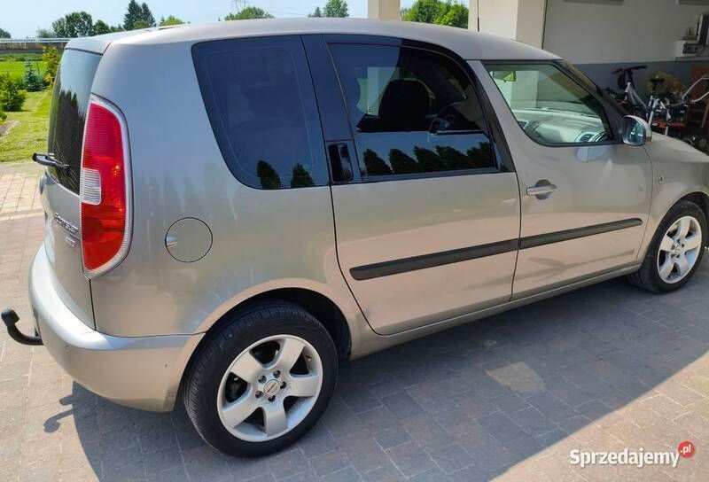 Używany 2009 Skoda Roomster Kombi | 11 500 zł - Obraz 1/2