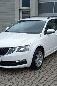Używany Skoda Octavia 115 KM (84 kW) 2019 Biały Sedan/Limuzyna