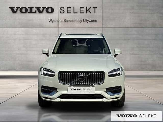 Używany Volvo XC90 455 KM (334 kW) 2025 Biały SUV
