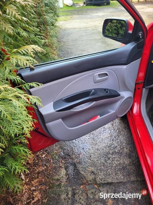 Czerwony Używany 2004 Kia Picanto Hatchback | 5850 zł (Uczciwa cena) - Obraz 1/4
