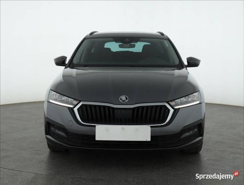 Szary Używany 2022 Skoda Octavia Kombi | 62 999 zł (Uczciwa cena) - Obraz 1/4