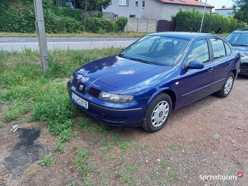 Używany Seat Toledo 2004 Granatowy Sedan/Limuzyna