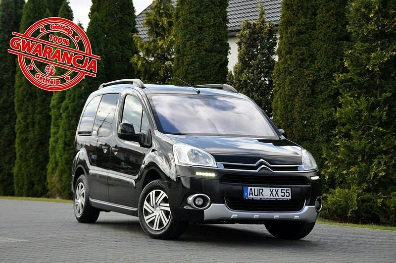 Czarny Używany 2014 Citroën Berlingo XTR Minivan | 27 900 zł (Uczciwa cena) - Obraz 1/4