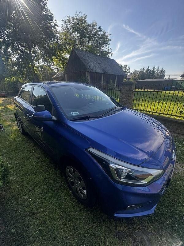 Niebieski Używany 2018 Hyundai i20 Hatchback | 34 000 zł (Uczciwa cena) - Obraz 1/4