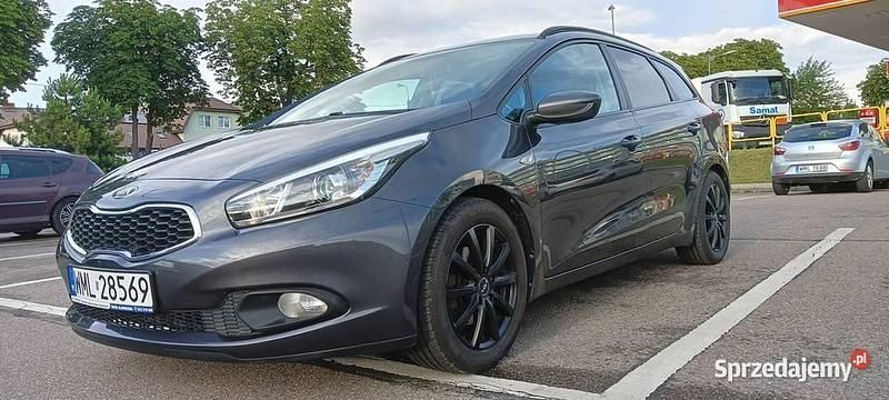 Używany Kia Ceed 2013 Grafitowy Hatchback