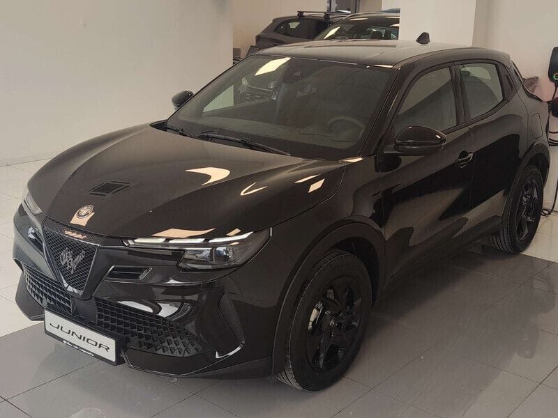 Lakier pastelowy czarny tortora Nowe 2025 Alfa Romeo Junior SUV | 123 000 zł - Obraz 1/4