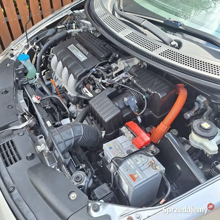 Szary Używany 2011 Honda CR-Z Hybrid Coupe | 22 000 zł - Obraz 1/4