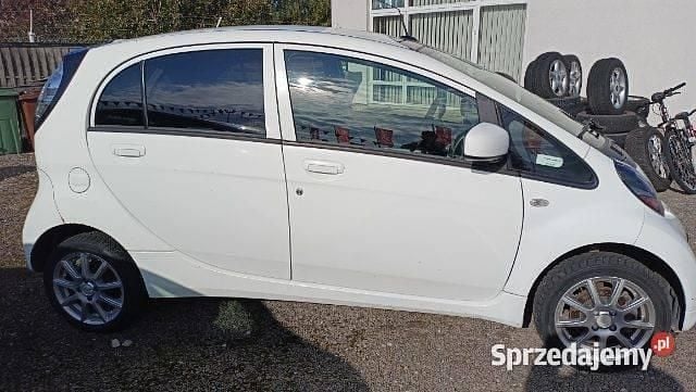 Używany 2011 Mitsubishi i-MiEV Hatchback | 15 900 zł - Obraz 1/4