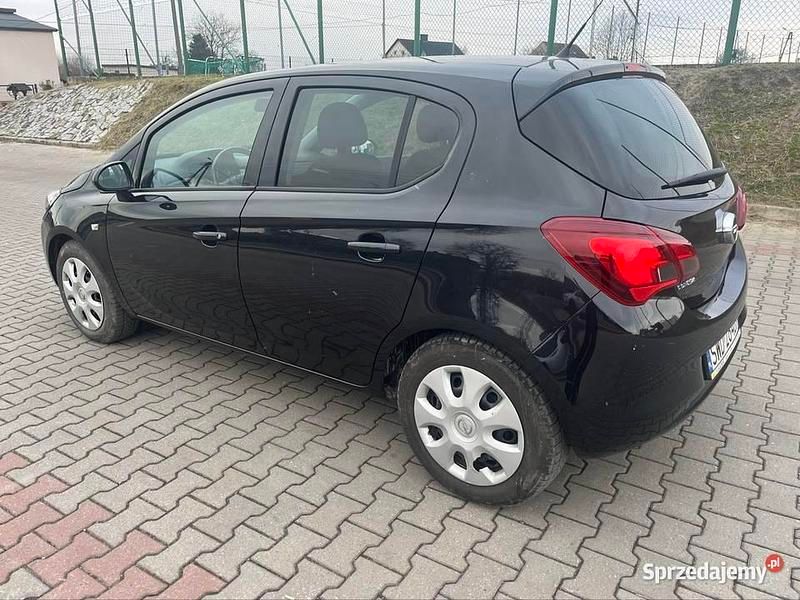 Używany Opel Corsa 2015 Czarny Hatchback