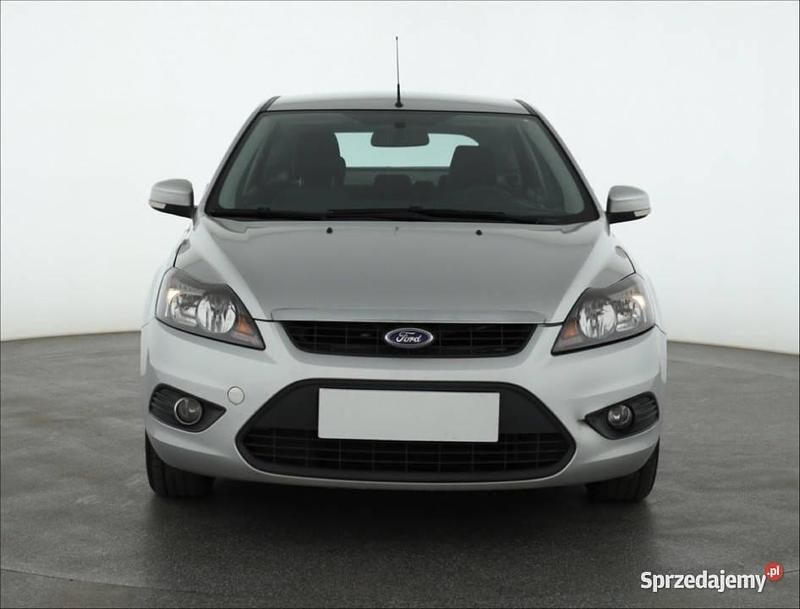 Srebrny Używany 2008 Ford Focus Hatchback | 14 999 zł (Uczciwa cena) - Obraz 1/4
